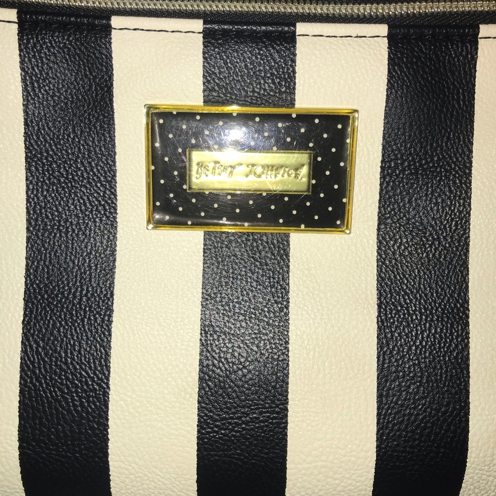 Betsey Johnson’s Purse - Picture 2 of 5